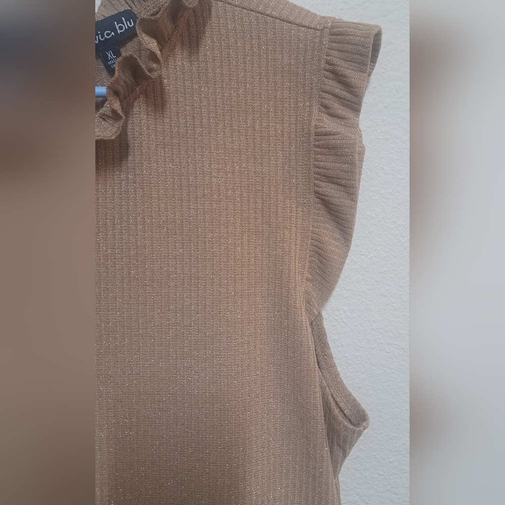 Olivia Blu Womens XL Tan Metallic Ruffle Neck Sleeveless Peplum Blouse Top - Picture 6 of 6